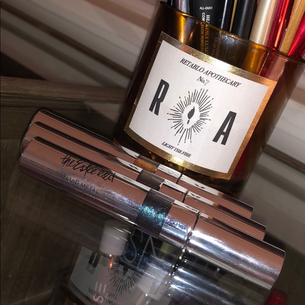 Estee Edit Fluid Metal Eyeshadow